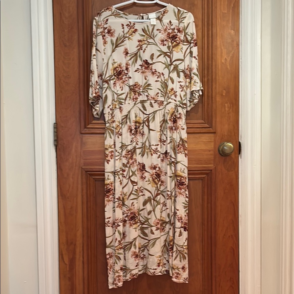 Floral Cream Maxi Dress